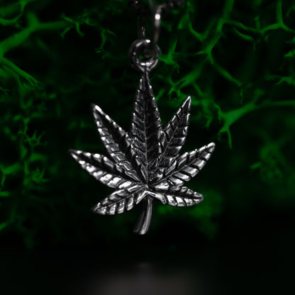 Cannabis Leaf