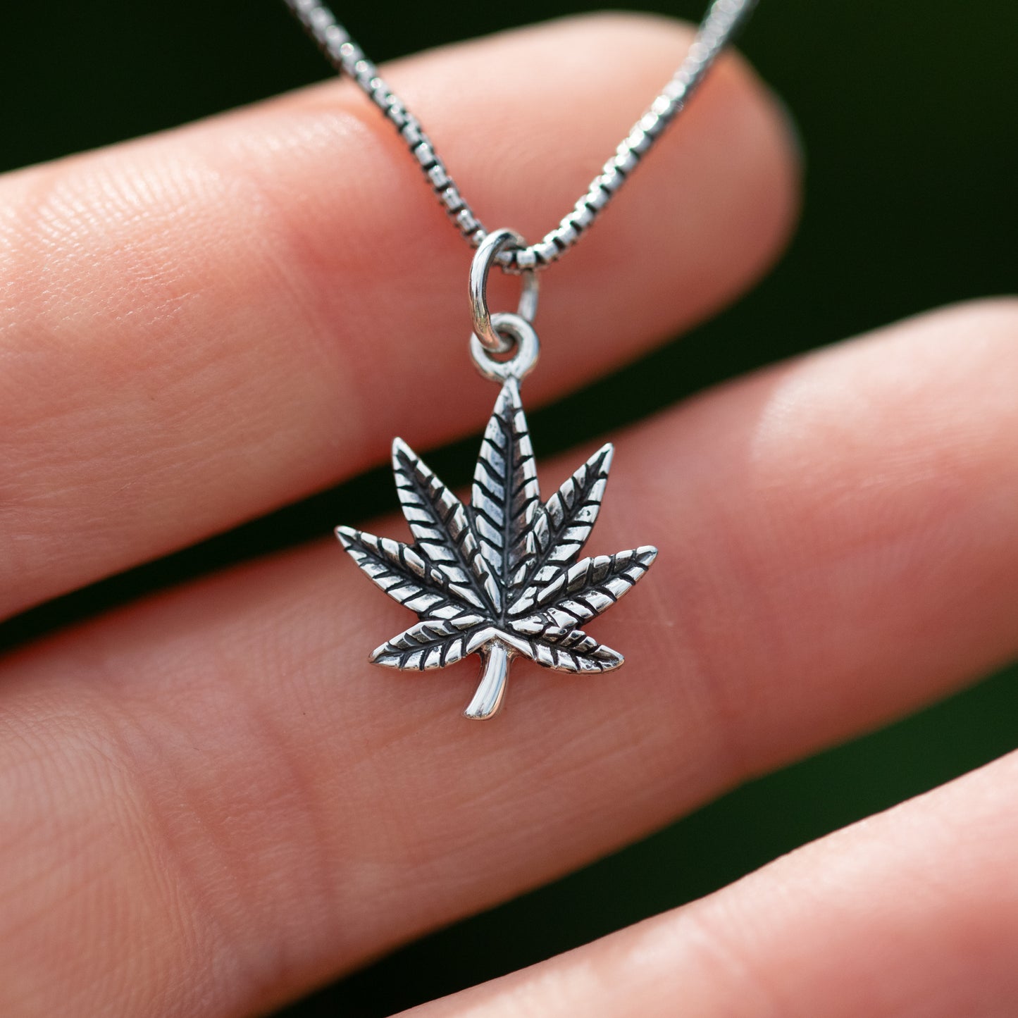 Cannabis Leaf